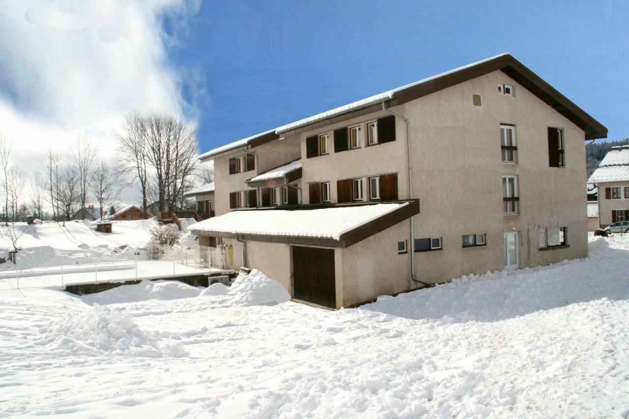Village De Vacances Les Chevreuils Bellefontaine  Экстерьер фото